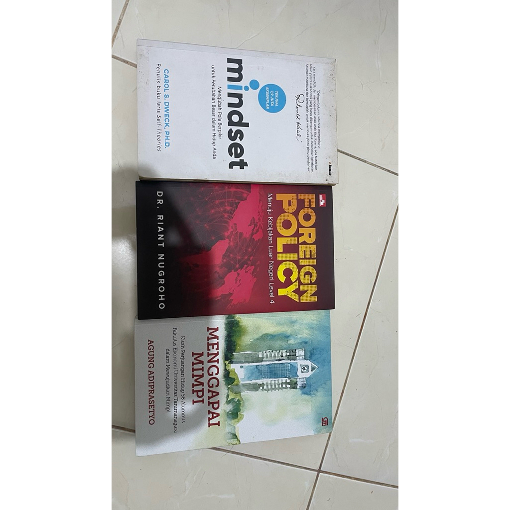 preloved buku mindset, Foreign Policy, dan menggapai mimpi