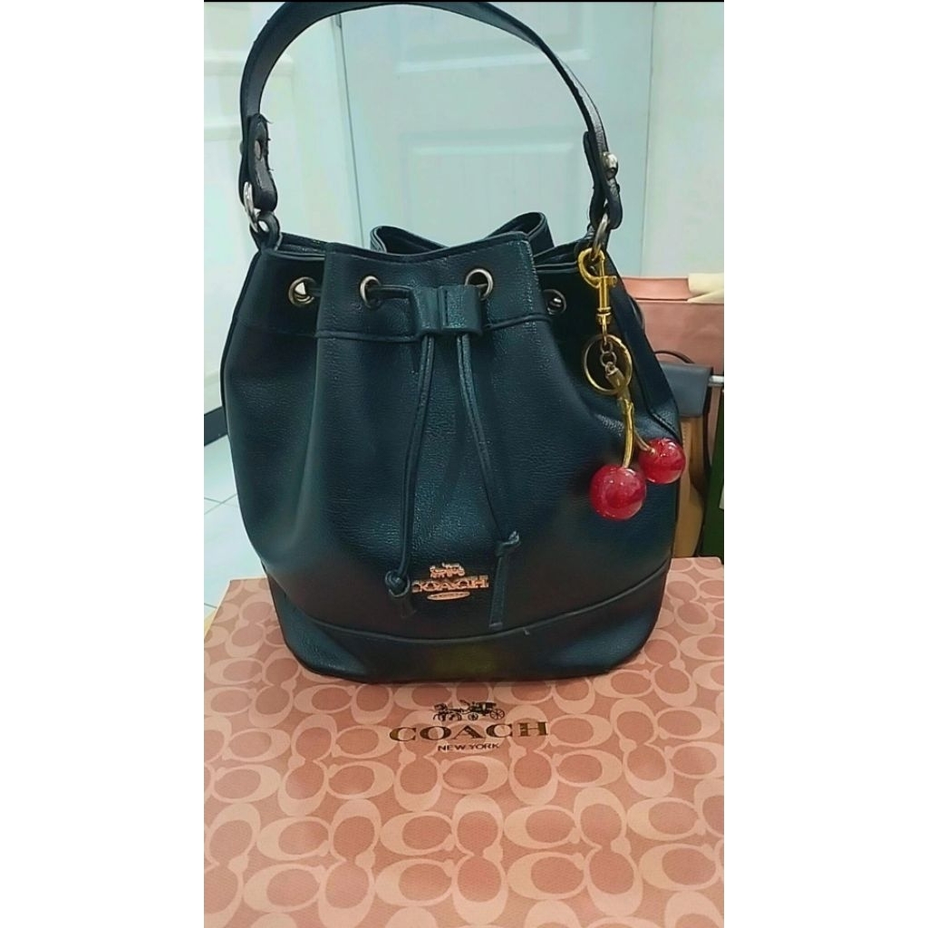 Tas Coach Hitam Komplit Box Model Serut/Tas Preloved/Tas warna hitam/Tas model serut