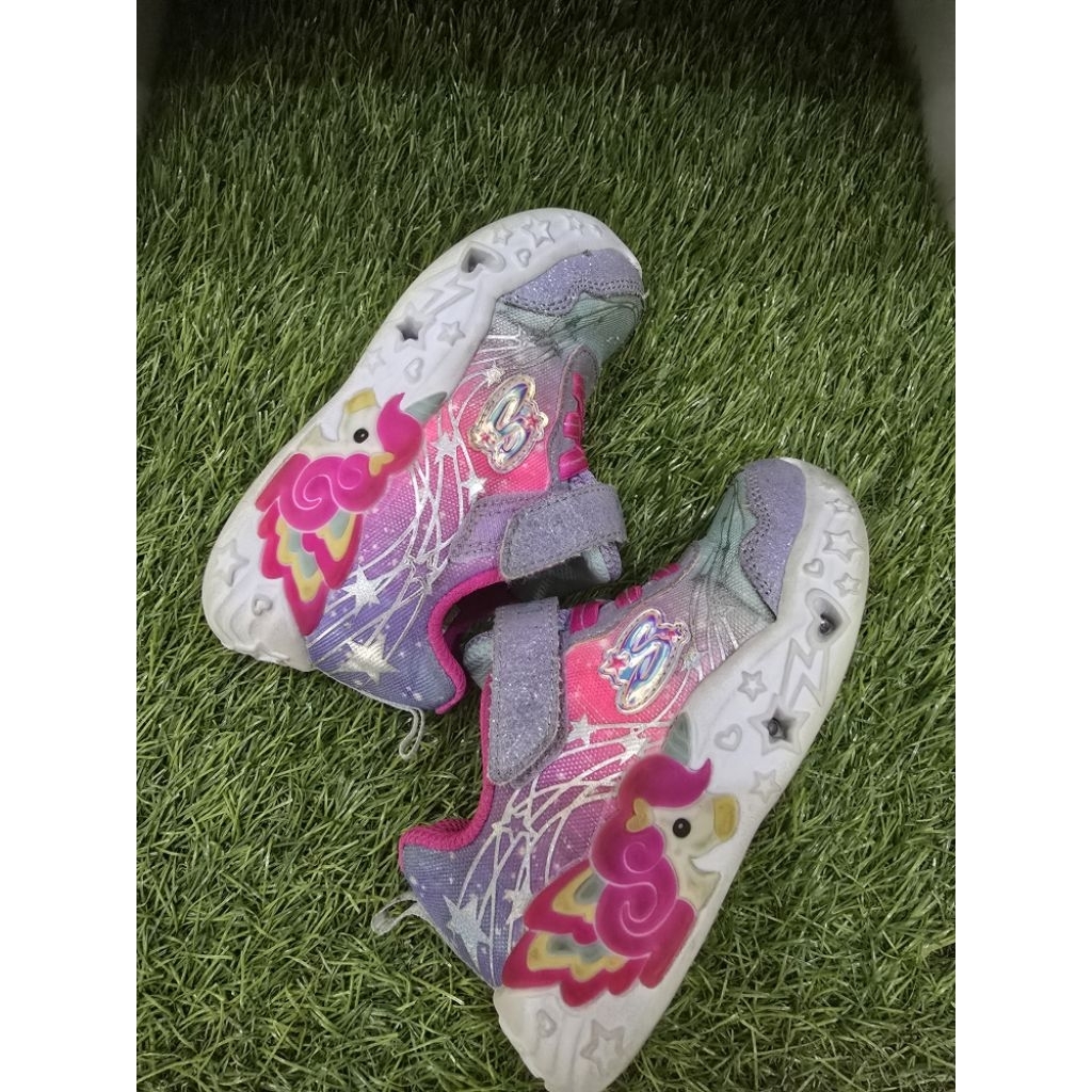 sepatu anak perempuan SKECHERS