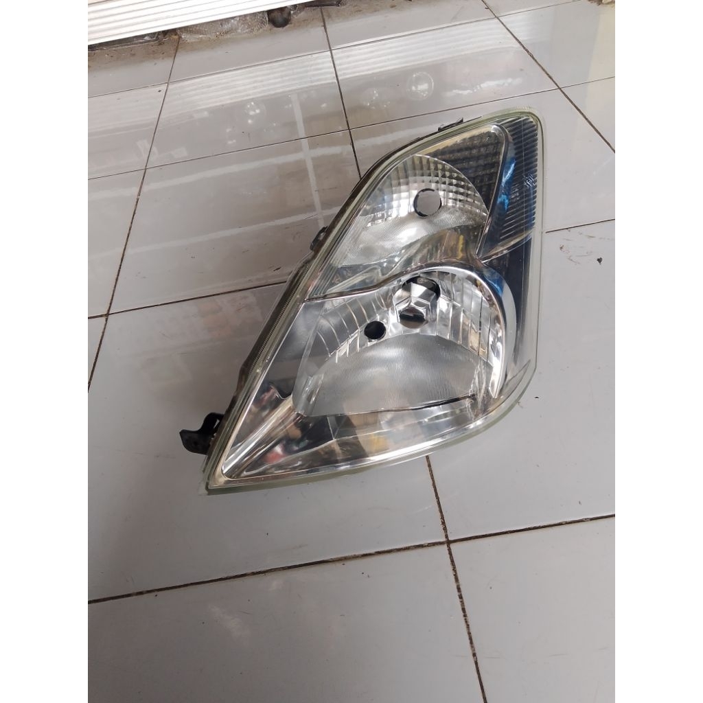 Lampu depan Suzuki Karimun Estilo 2007(kiri)