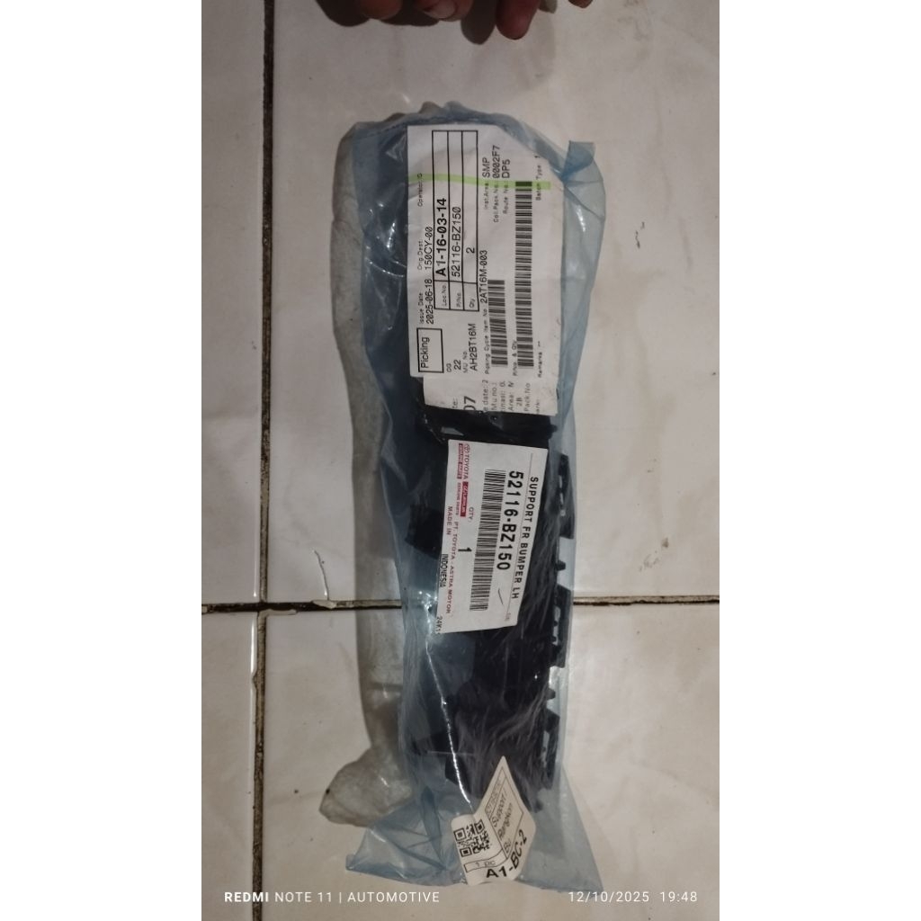 Support Bracket Bumper Depan Avanza Xenia 2015 Original
