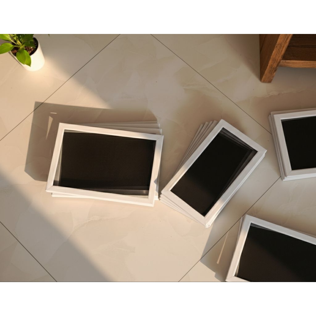 Kasa Nyamuk Fiberglass dilengkapi List Alumunium (ukuran custom)