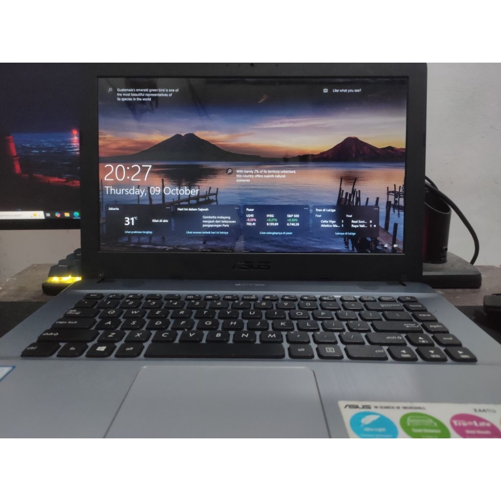 Laptop Asus X441U