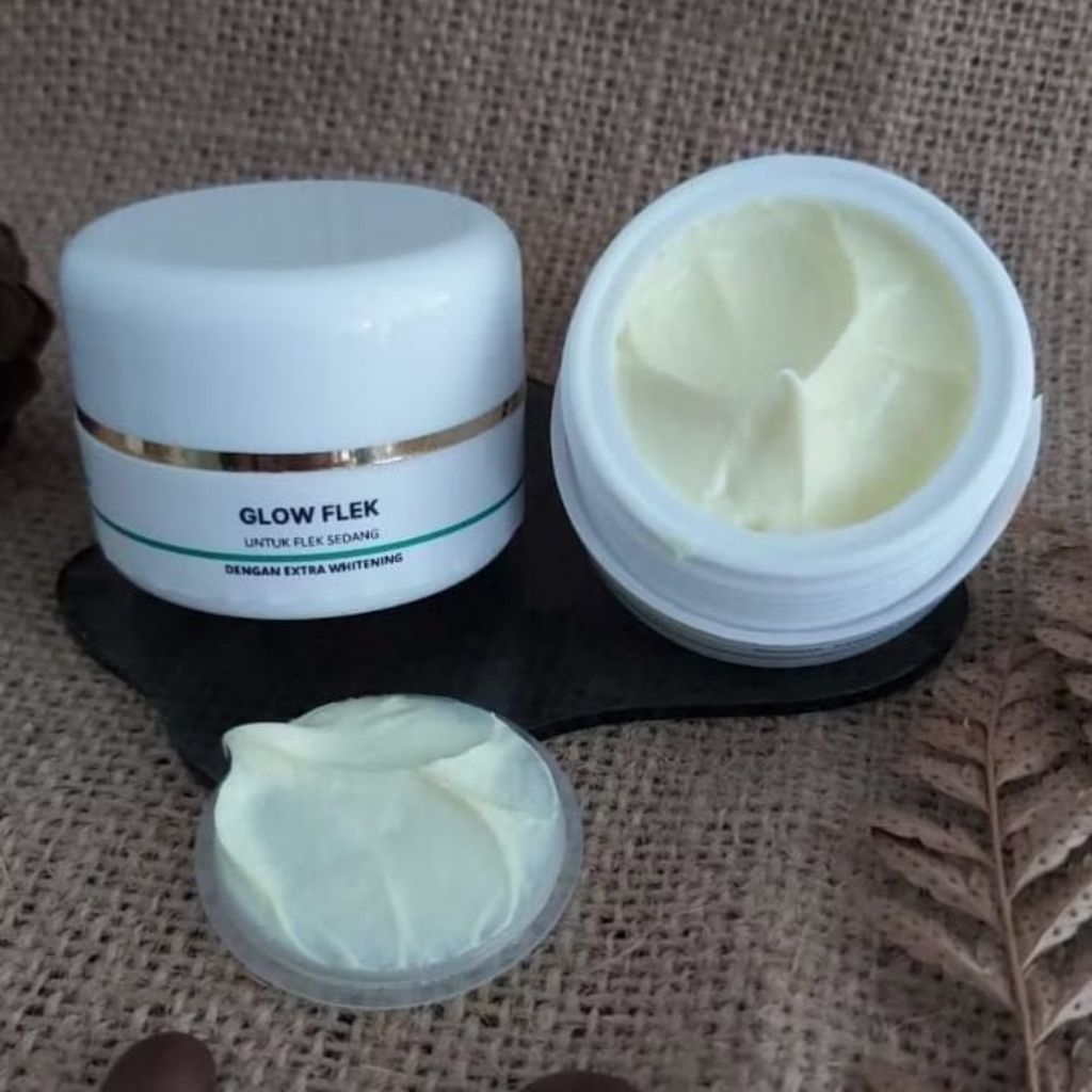 Cream farmasi glow flek