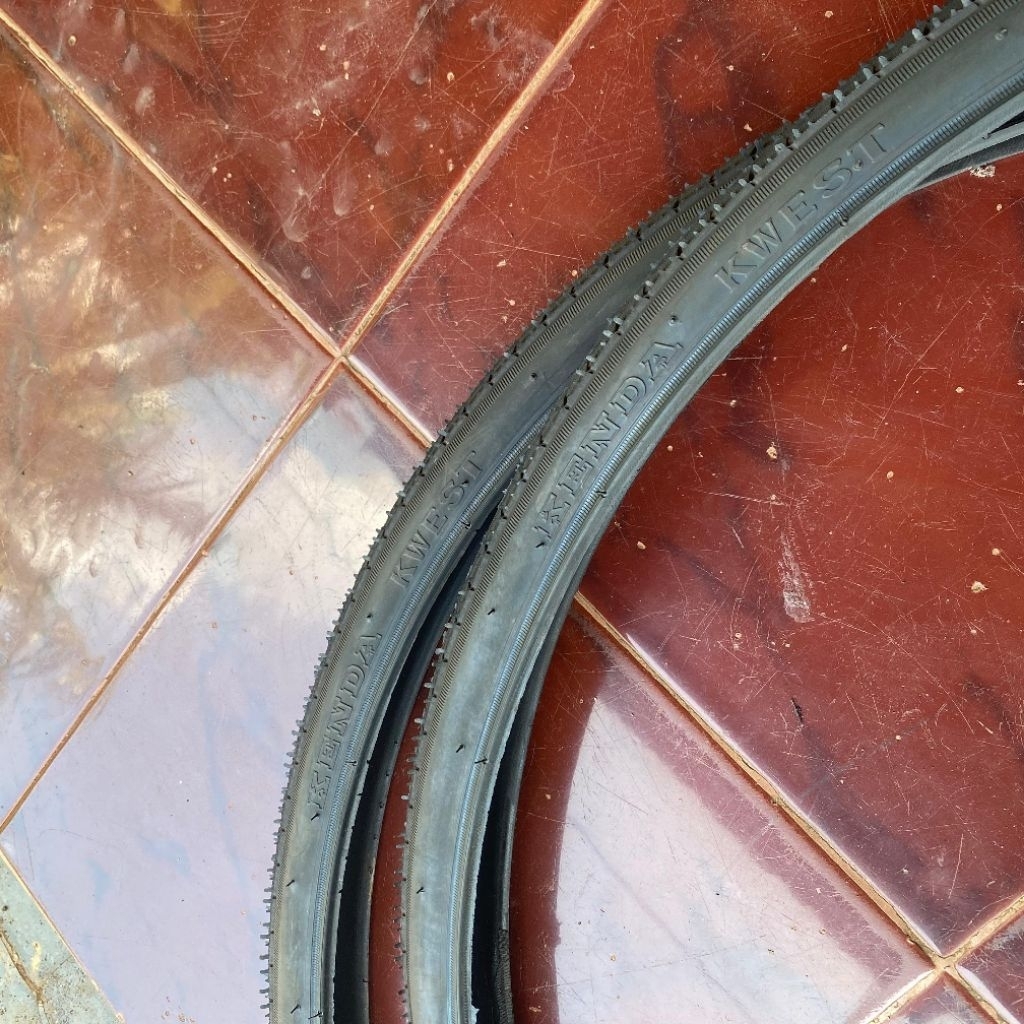 KENDA KWEST 700x28c, KENDA 700x25c