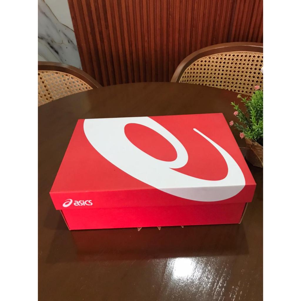 INNER_BOX_SEPATU_ASIC_BESAR