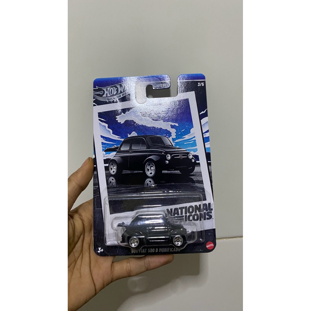Hot Wheels Bundle 2pcs National Icons – Fiat 500D Modificado & Jaguar Lightweight E-Type Diecast Ori