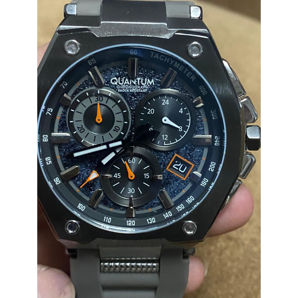 Jam Tangan Quantum