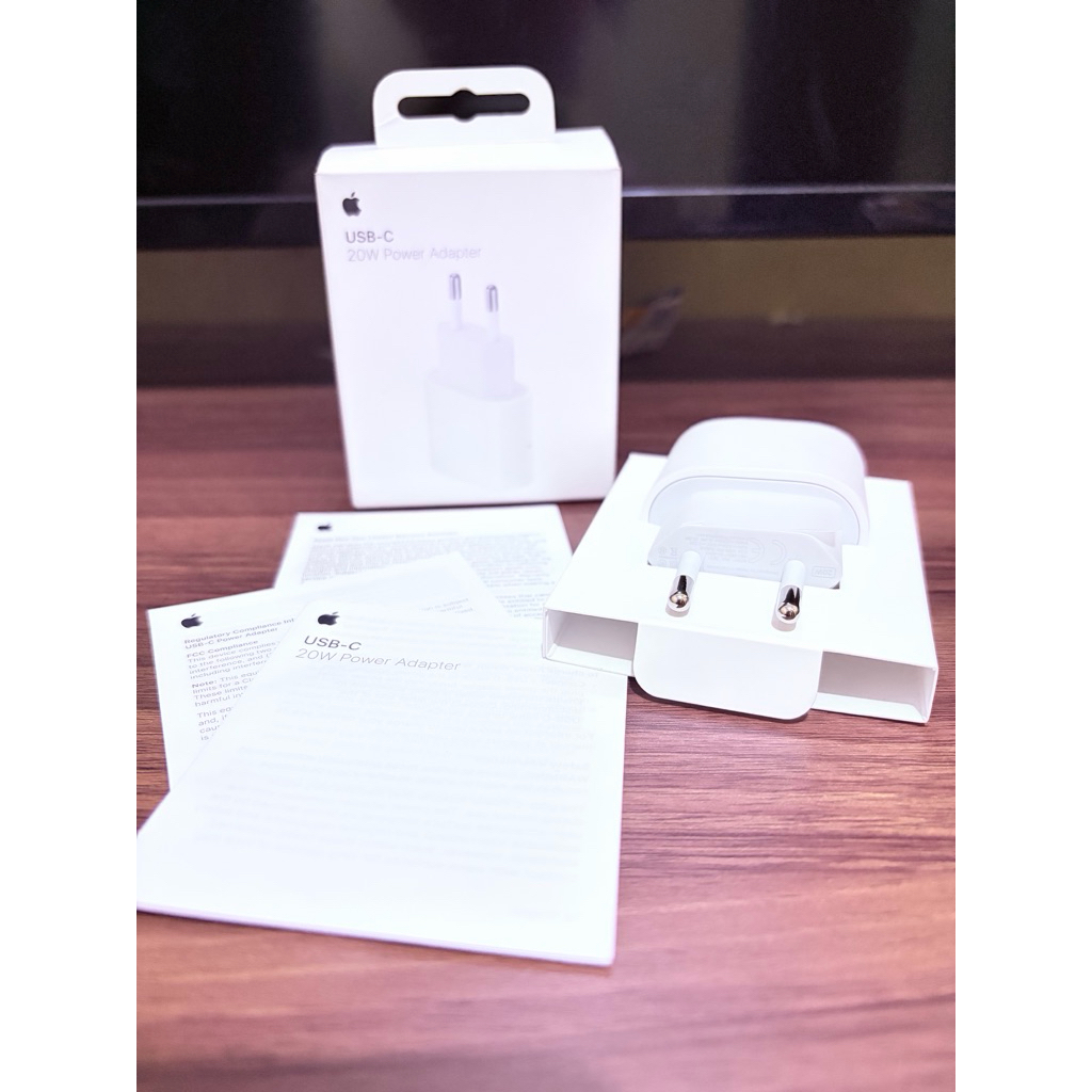 New Adaptor  Iphone original