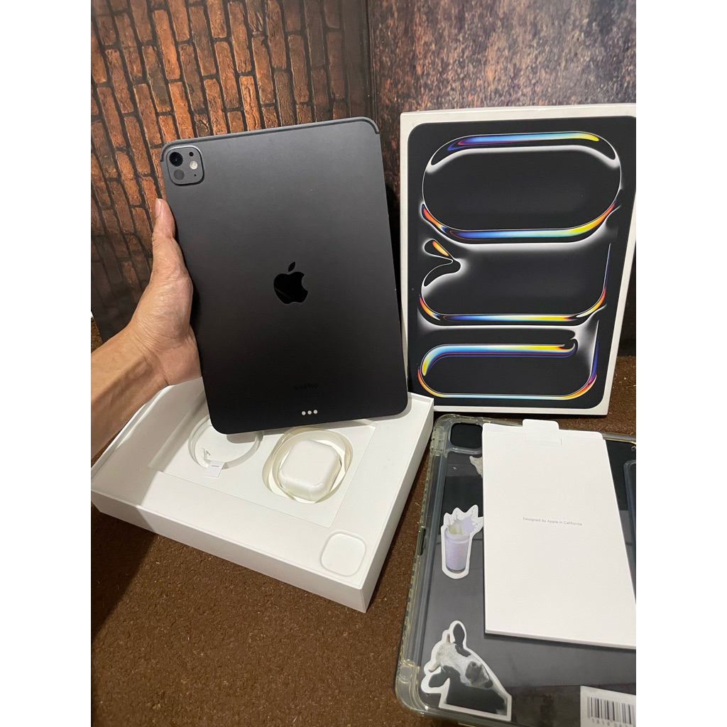 Second ipad pro m4 256 Lengkap original murah