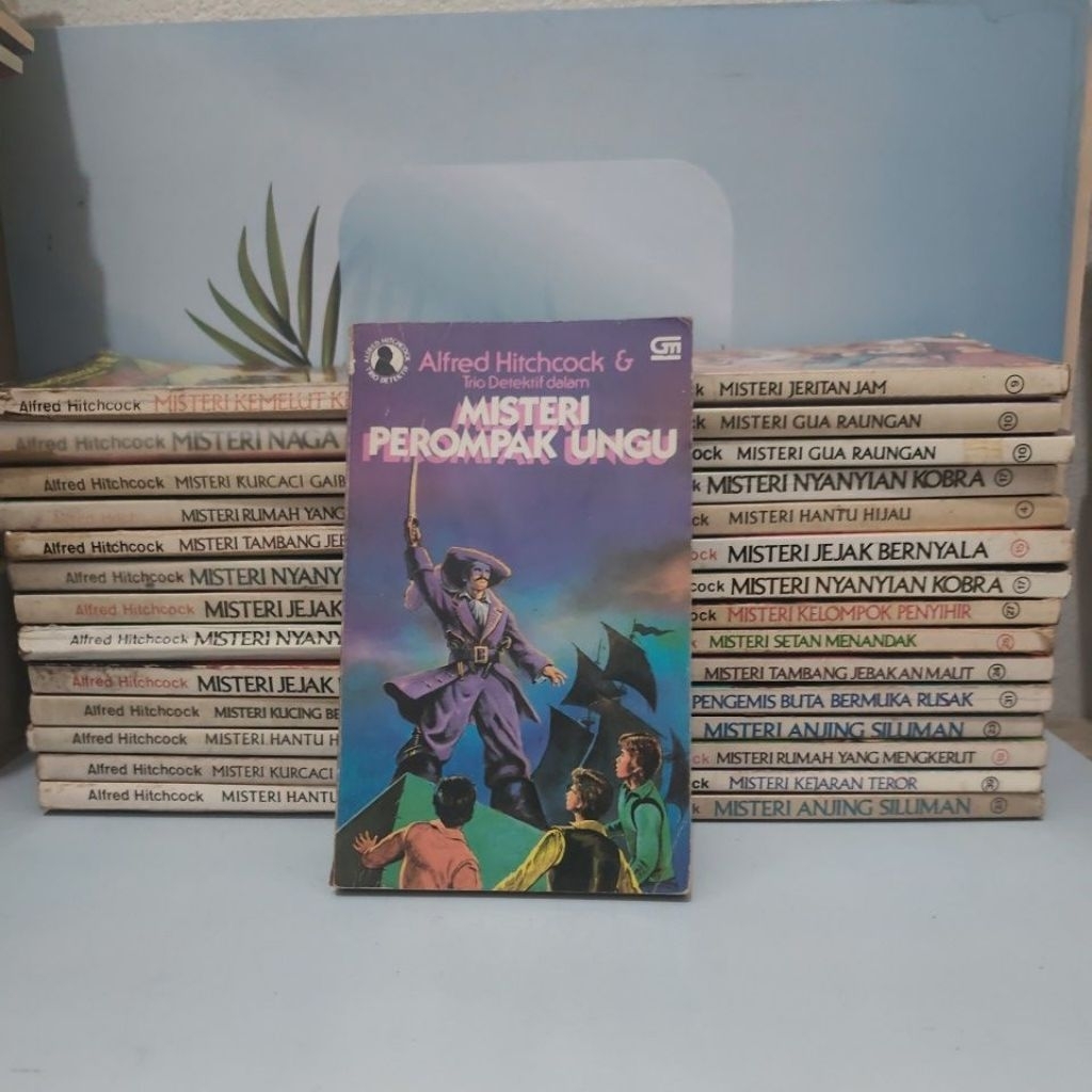 Novel Trio Detektif Alfred Hitchcock Original bekas Ready Banyak Judul