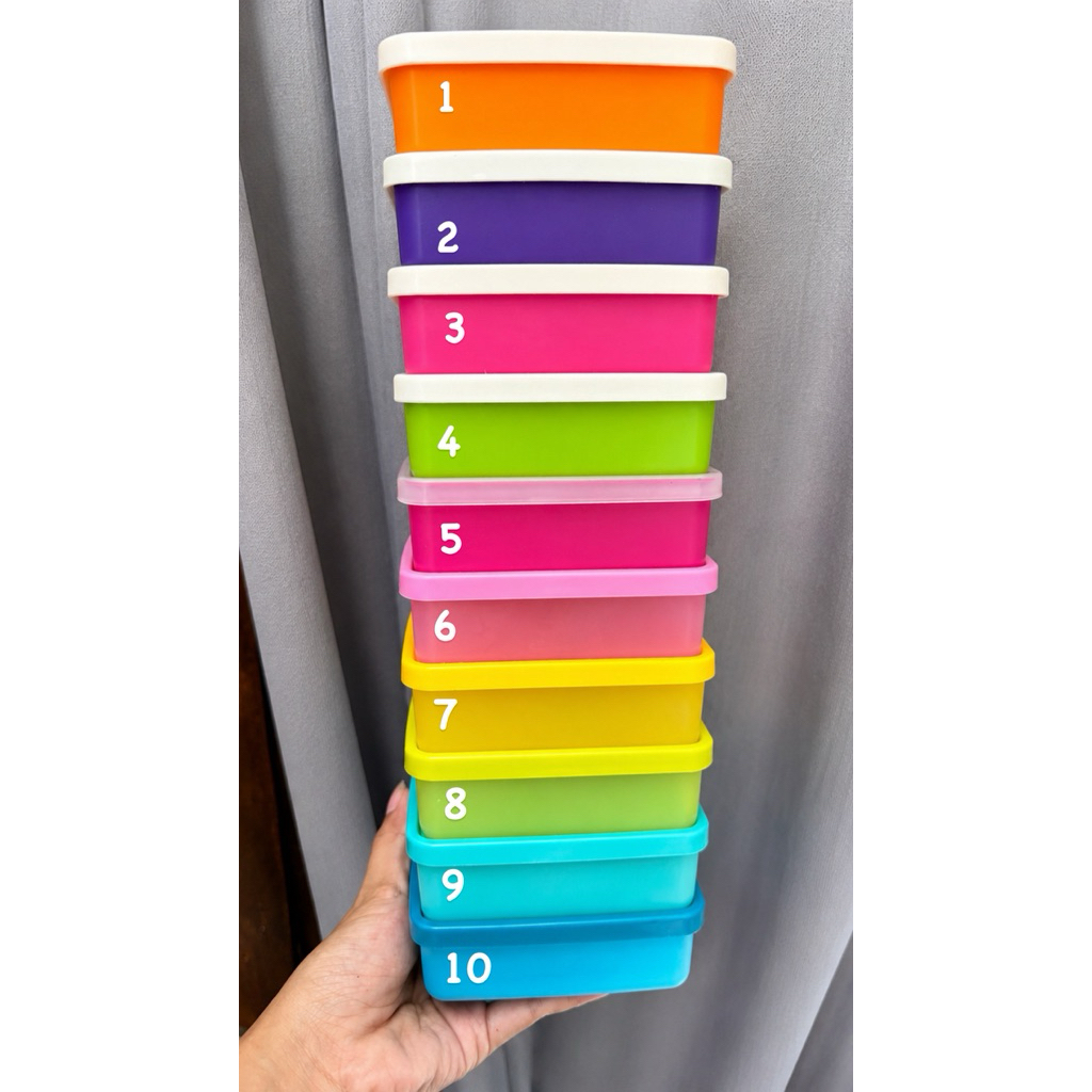 mini square away Tupperware