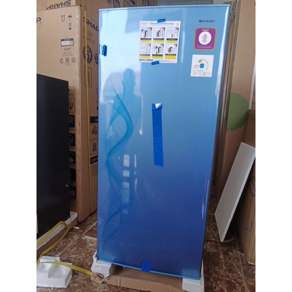 kulkas 1pintu sharp 192D