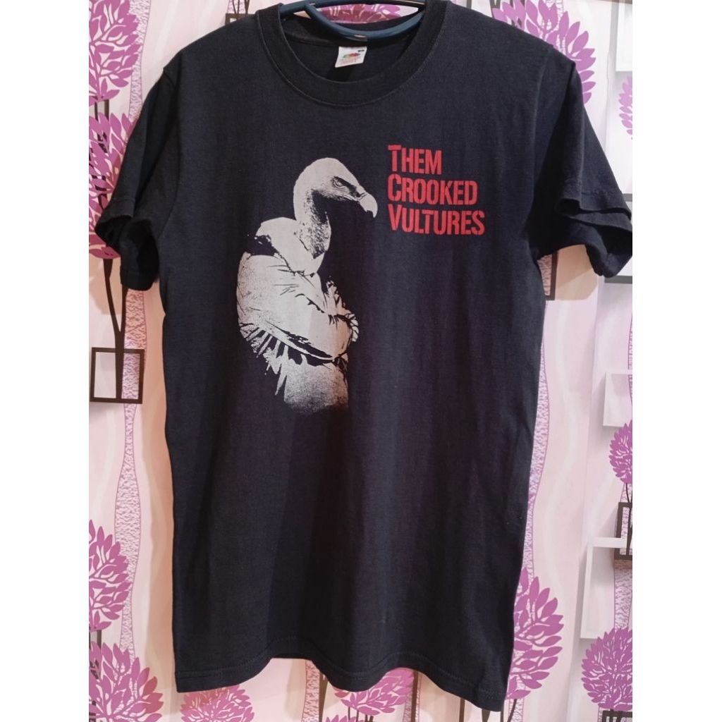 Kaos band Them Crooked Vultures