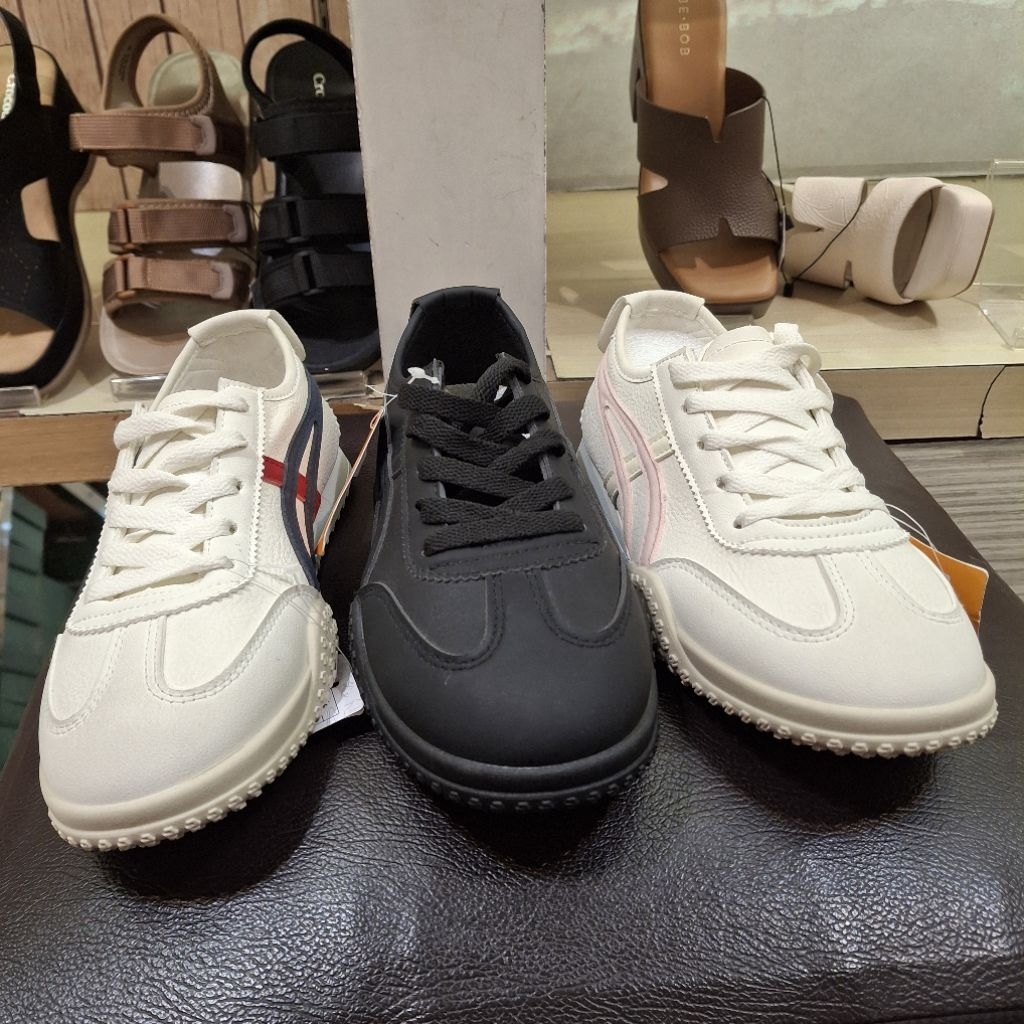 ST MORITZ NEW sepatu sneakers tali wanita ori size 36-40