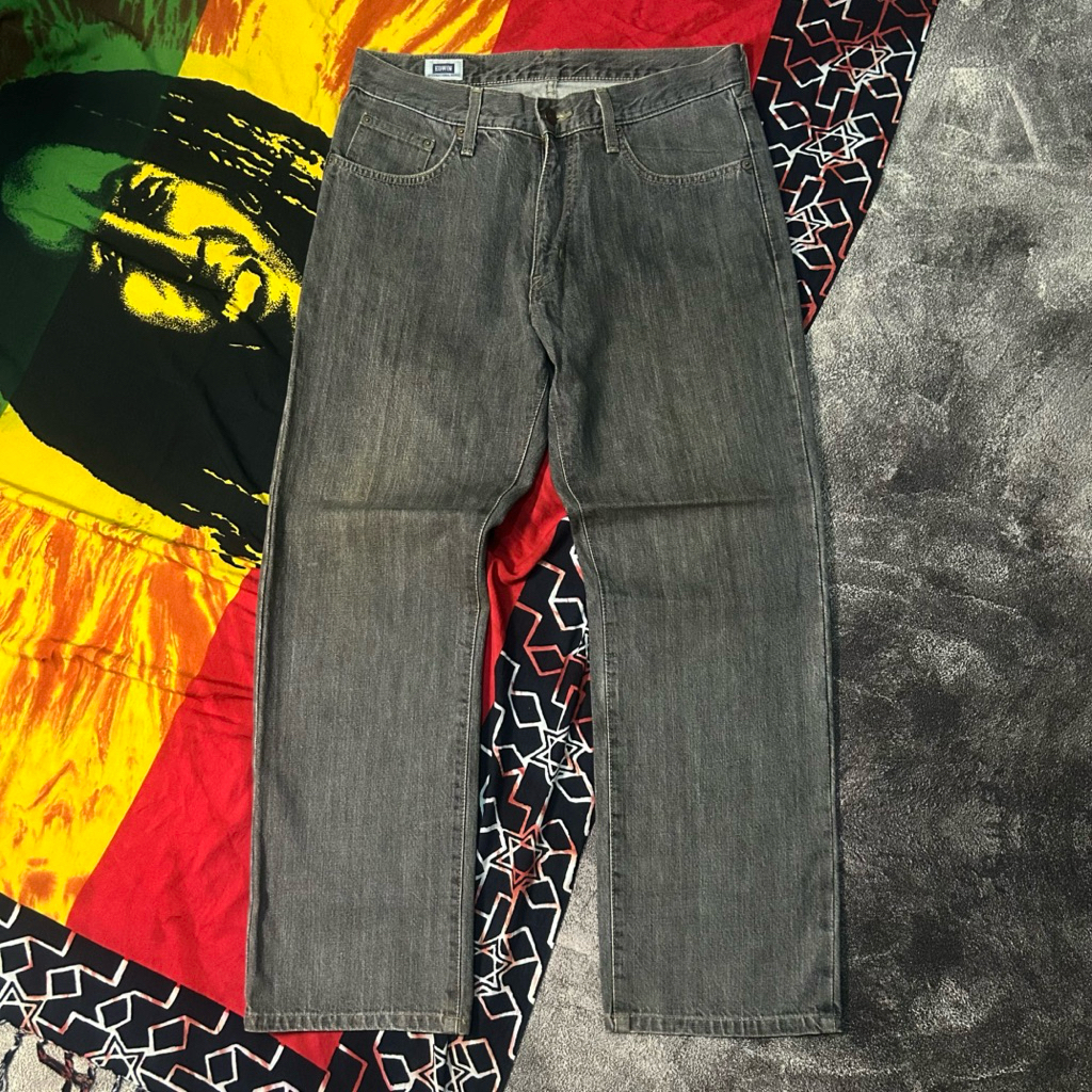 Celana Jeans Second “Edwin Japan No.403 Regular Fit Straight Stone Gray Jeans”