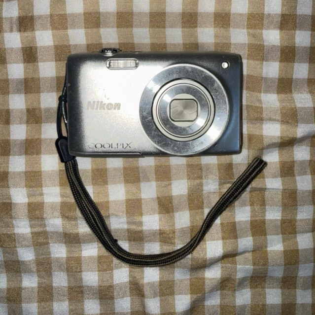 NIKON COOLPIX S3300