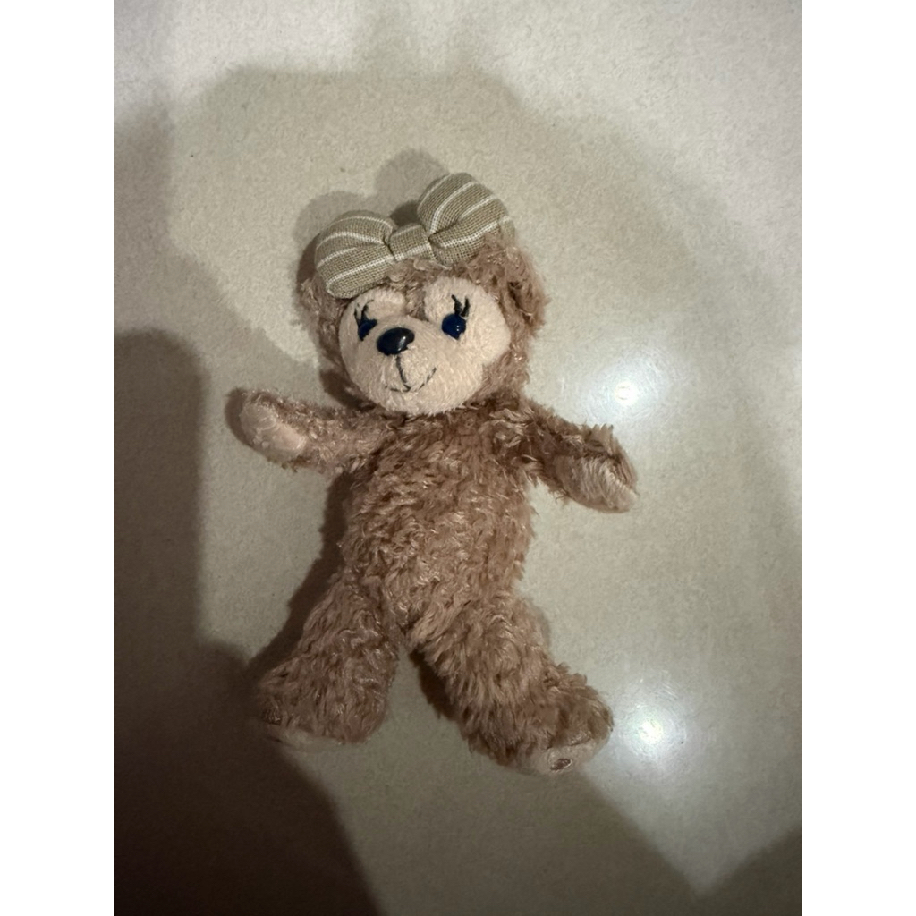 disney Duffy and friend shelliemay plush keychain