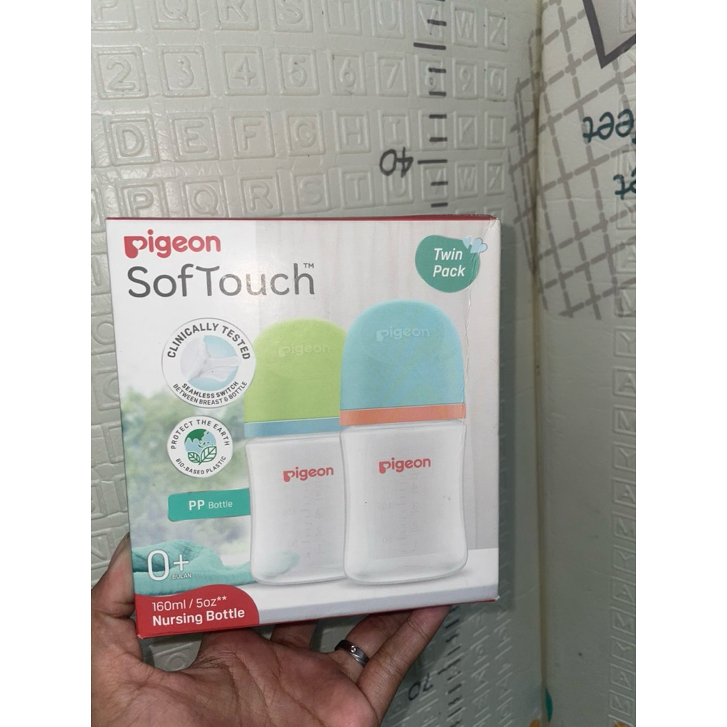 Botol Susu Pigeon 160ml
