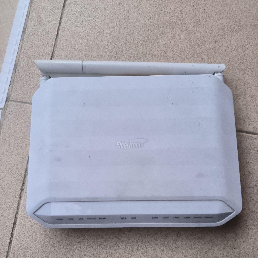 Modem/Routet Fiberhome HG6243C & HG6145D2 add PPP & Hotspot Bekas second Normal