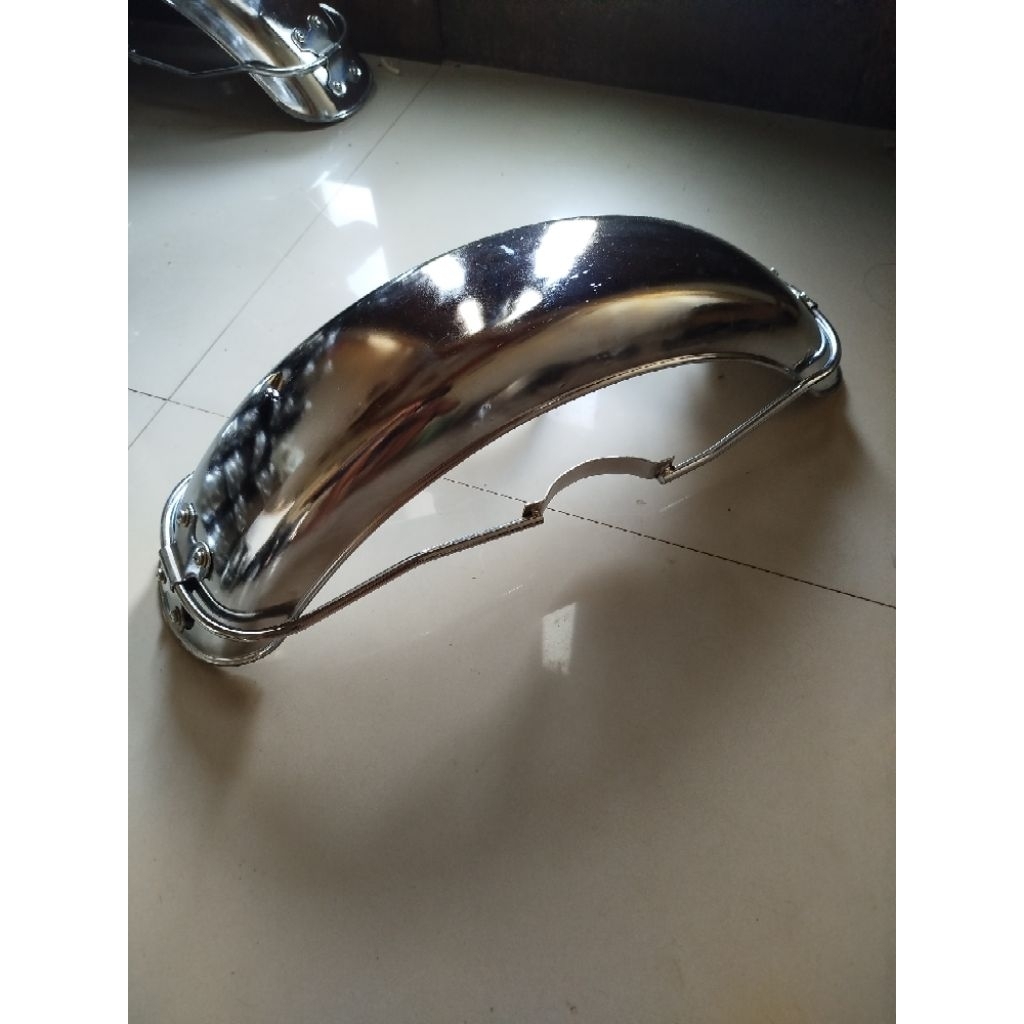 Spakbor Depan CB 100/125 Chrom premium Bahan Tebal Plus Bracket, Spakbor Depan custom CB 100/125, Sp