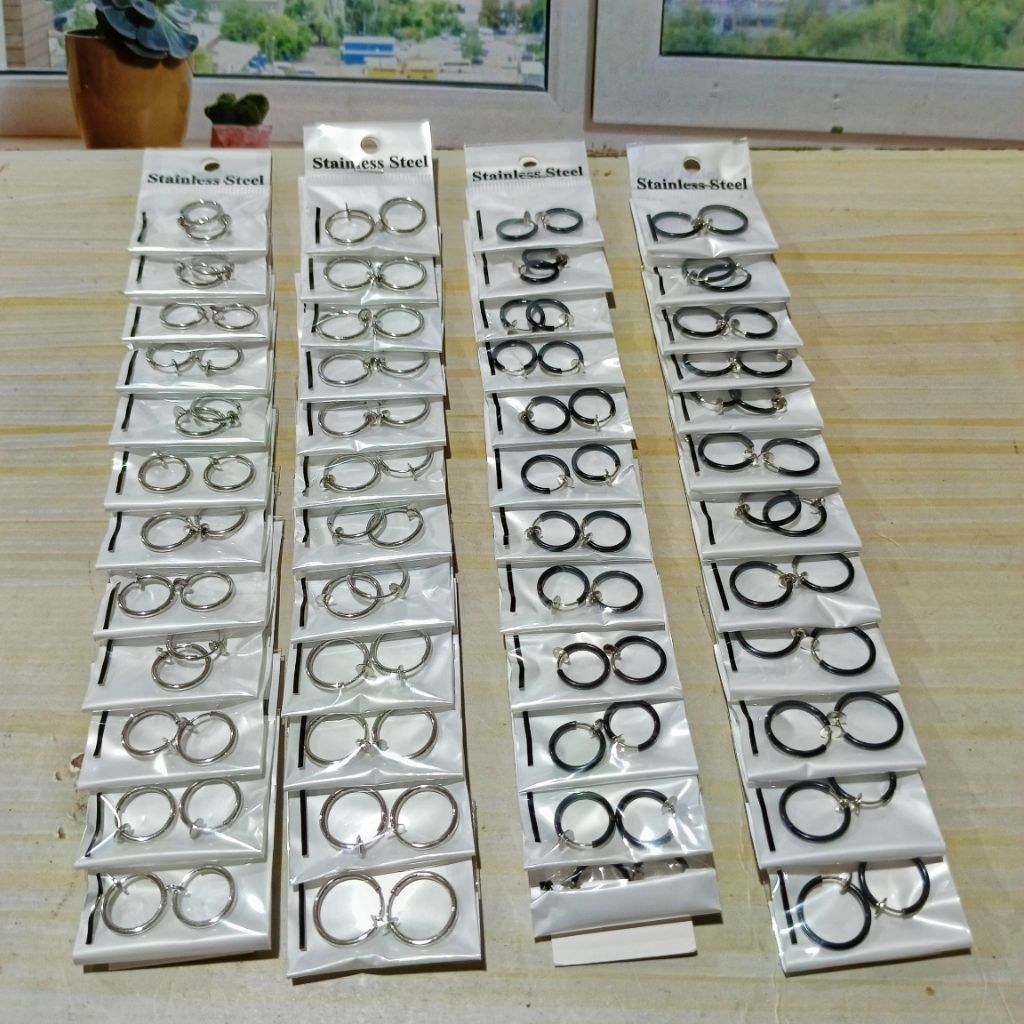 GROSIR ANTING GIWANG PER ISI 12 PASANG