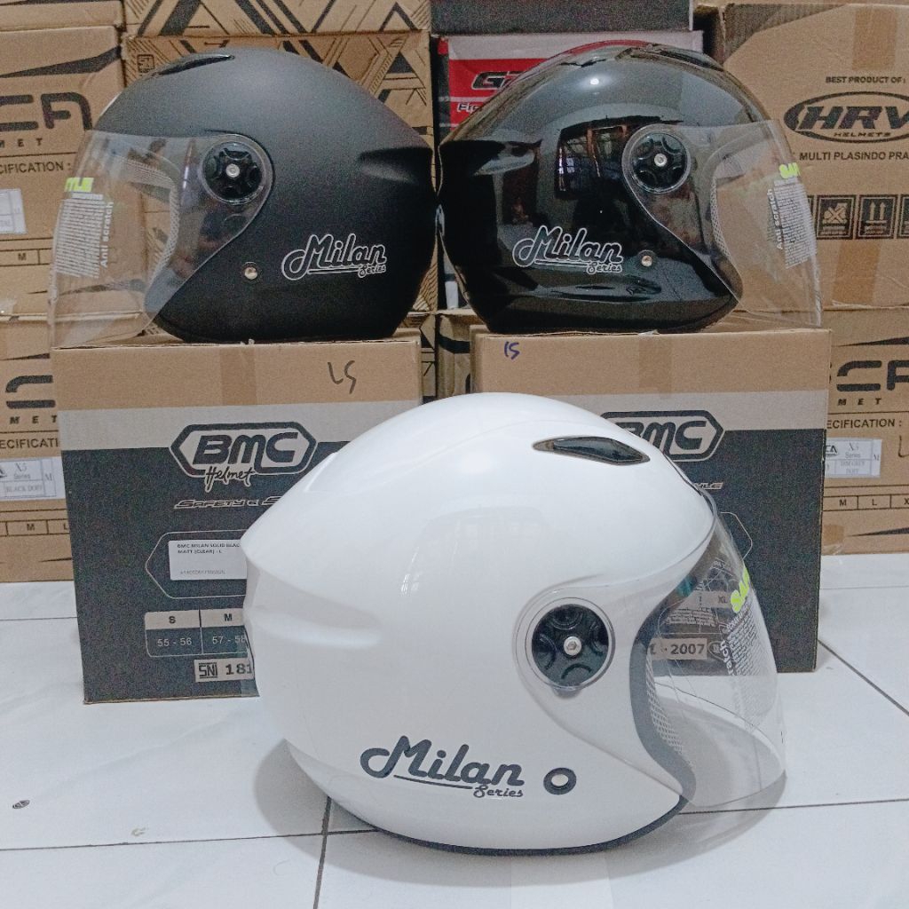 Helm BMC Milan Solid - White/Putih Glossy All Size Single Visor / Helm BMC Milan Polos