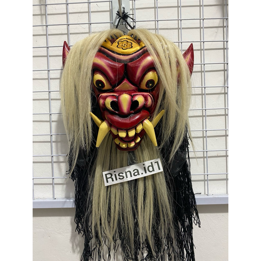 TOPENG GEDRUK KAYU SIZE M MODEL MAHKOTA