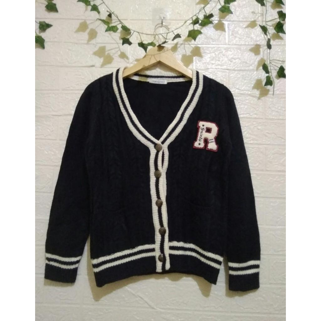 cardigan cable knit academia
