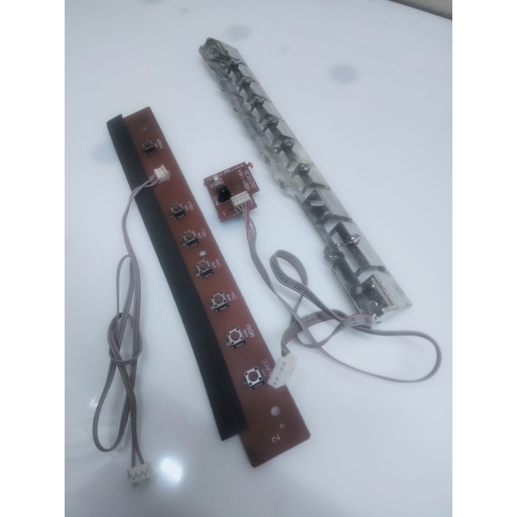 Paket Board Tombol Panel Key + Sensor IR + Bracket TV LED Polytron PLD 24D123 PLD24D123 HBBY-146A DN