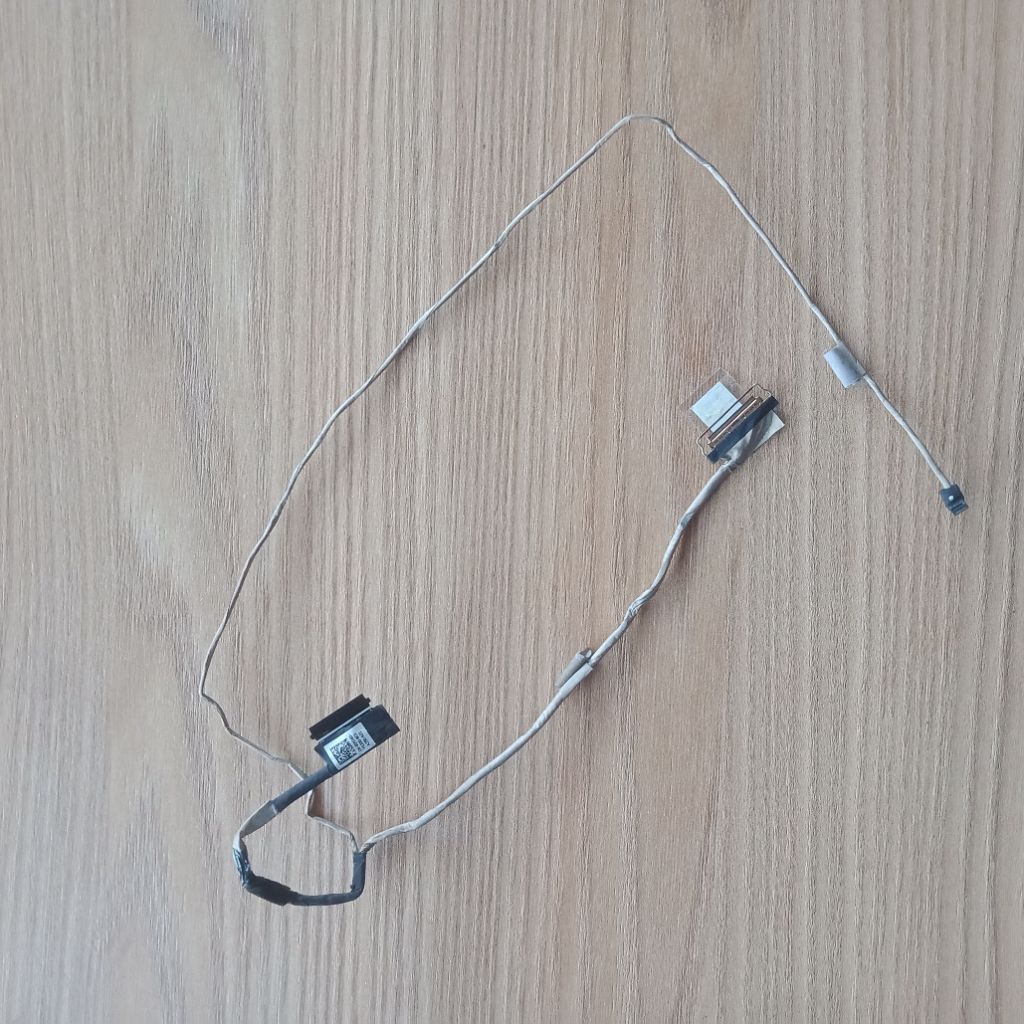 fleksibel layar laptop dell Inspiron 13 5370 model P87G001