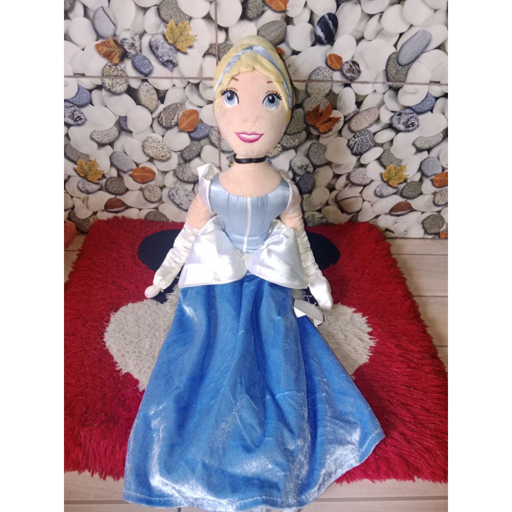 BONEKA CINDERELLA // PRELOVED