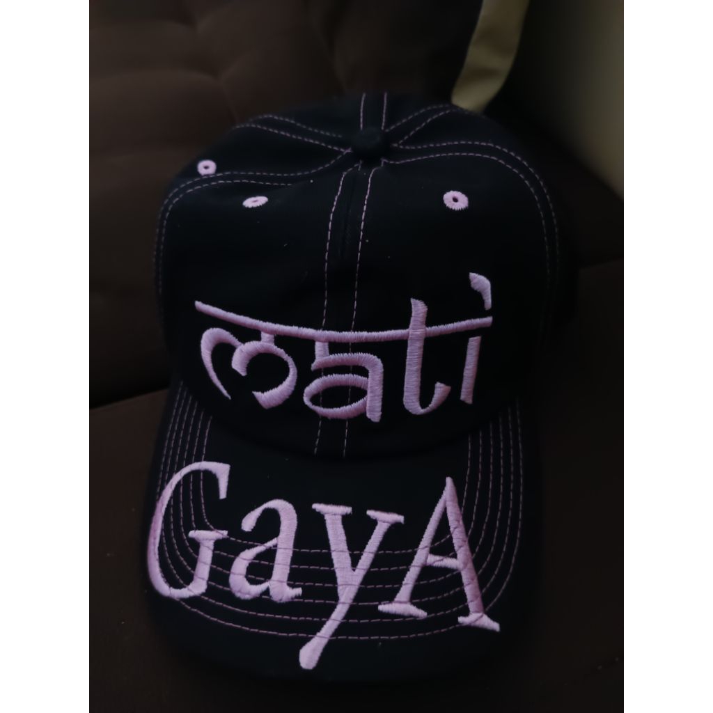 topi mati GaYa