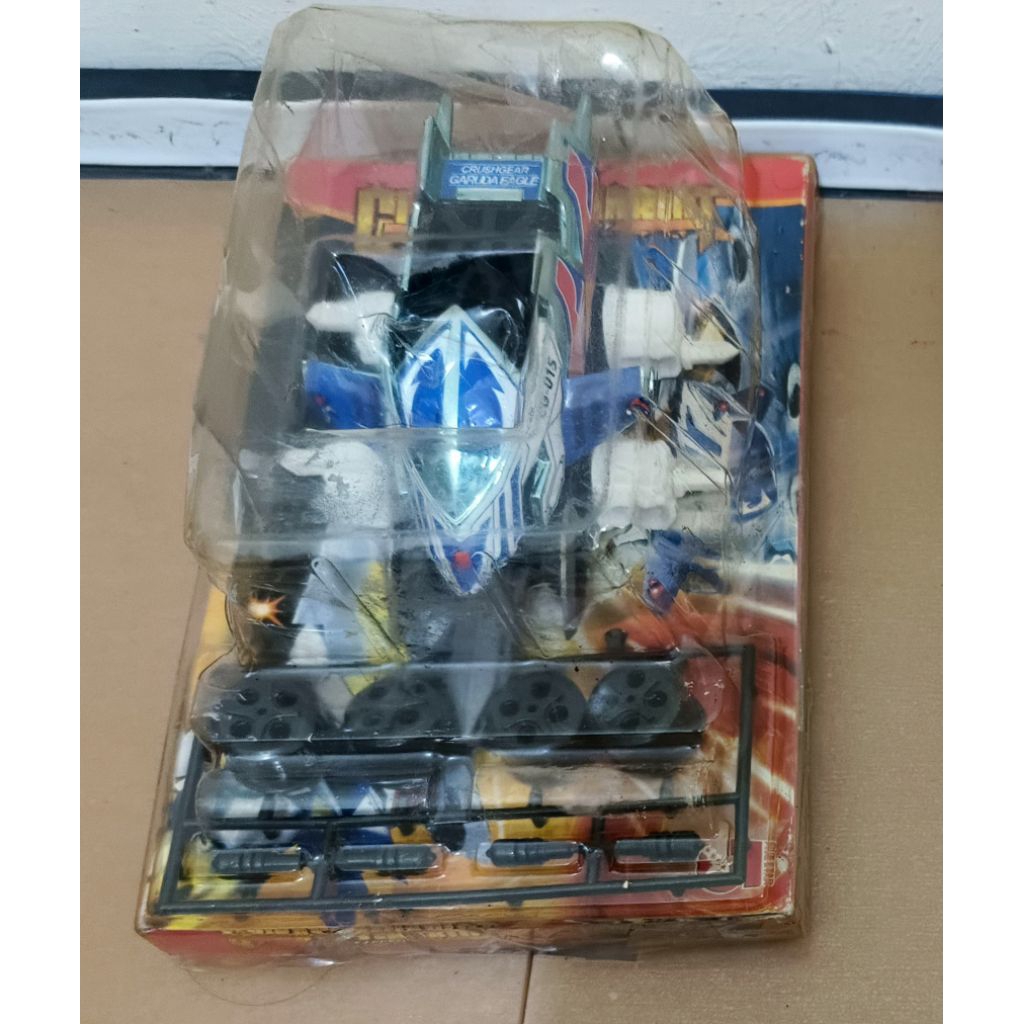 crush gear garuda eagle