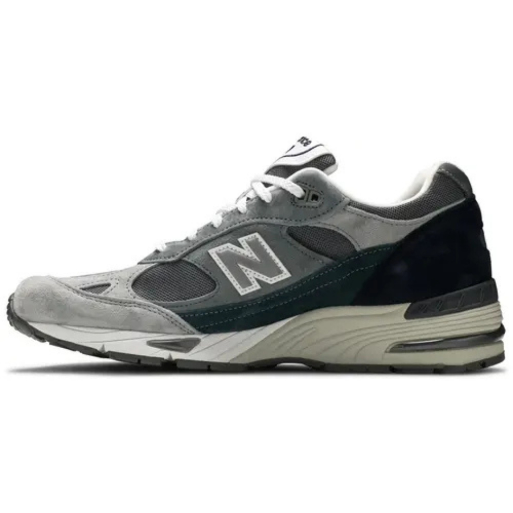 Sepatu Sneakers NB 991 Collection