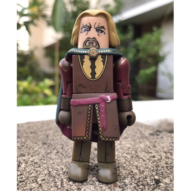 KING THEODEN FIGURE MINIMATES LORD OF THE RINGS