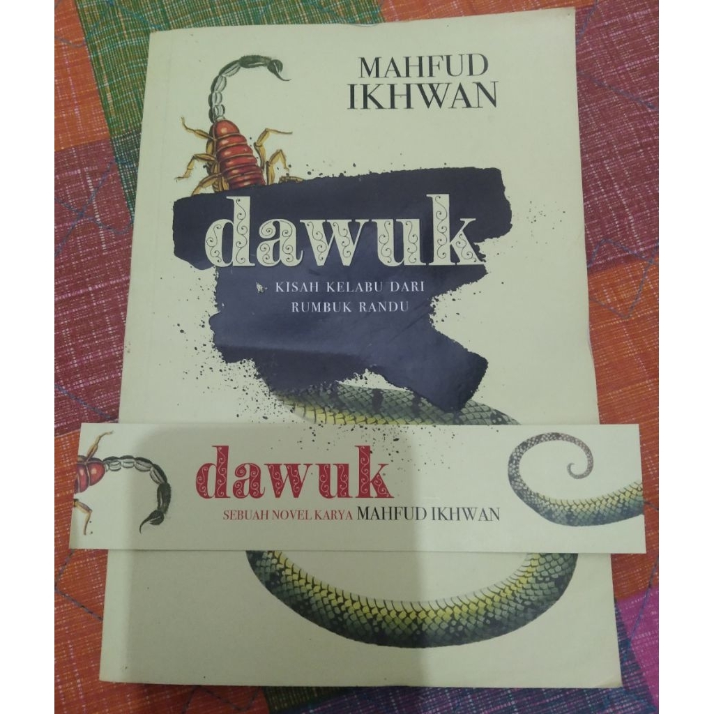 Novel DAWUK Kisah Kelabu dari Rumbuk Randu