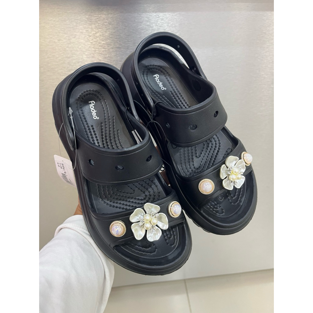 sandal pylon enteng Fladeo tali belakang