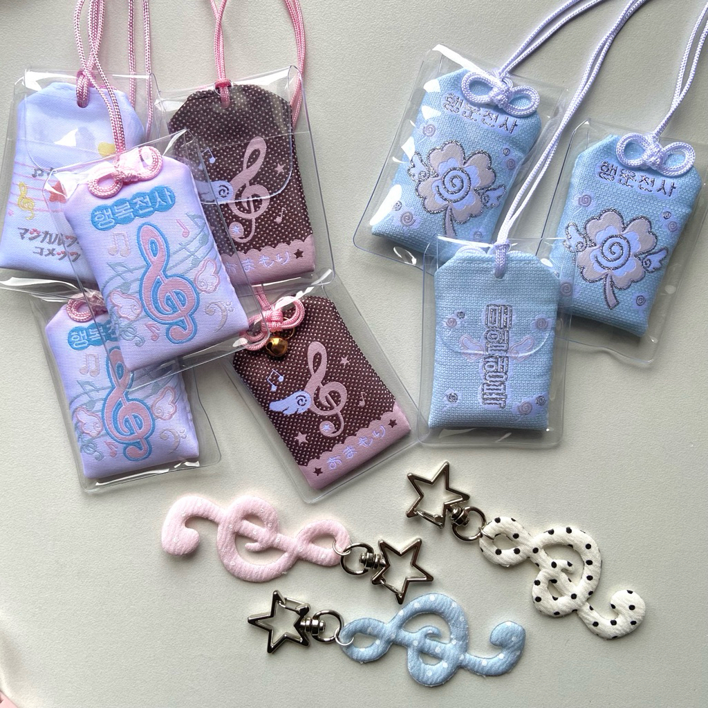 omamori music notes keychain