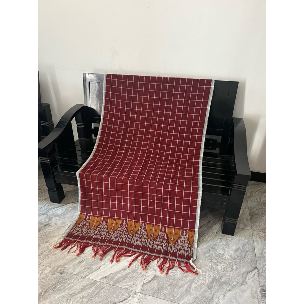 Saput bali tenun blanket