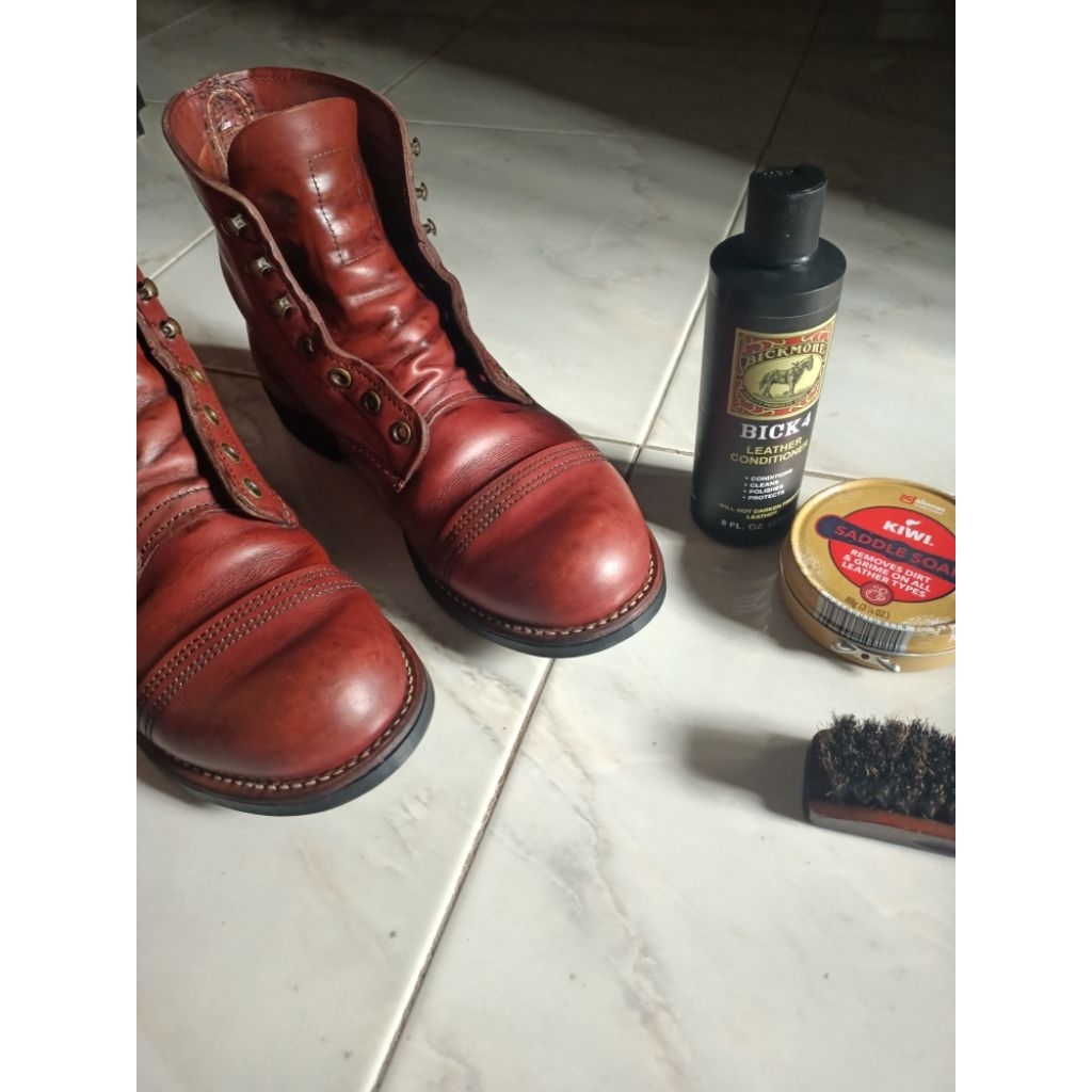 Red Wing 8119 Iron Ranger Oxblood Made in USA size 8 D
