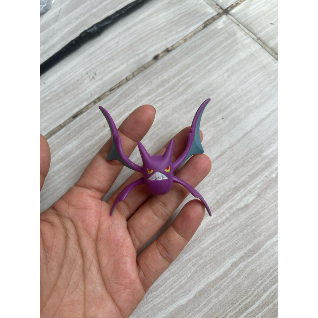 crobat jakks pokemon