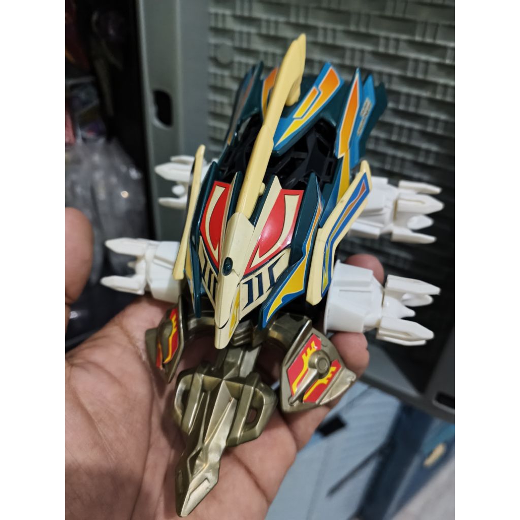 crushgear Garuda phoenix