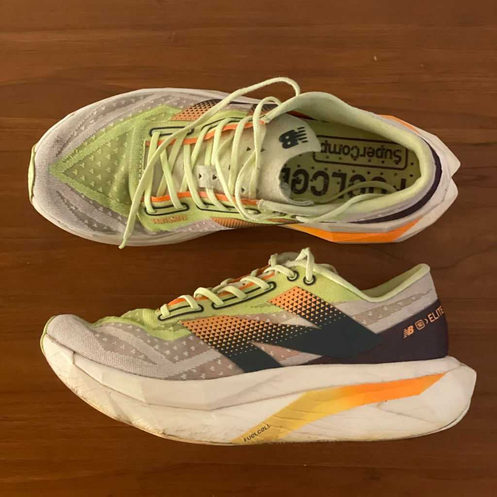 New Balance Fuelcell Elite V4