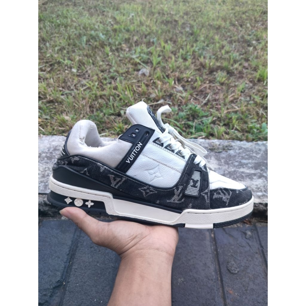 sepatu second pria