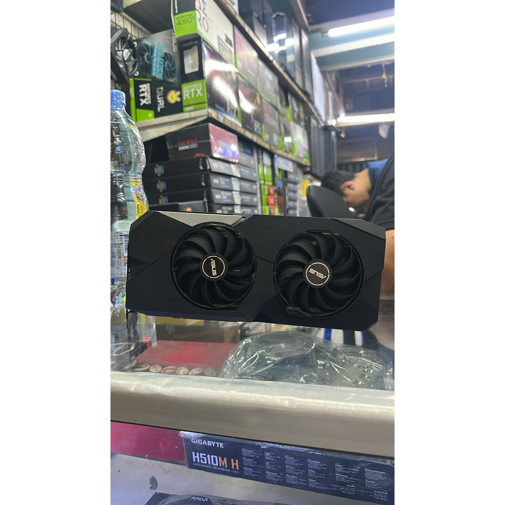 RX 6700XT ASUS