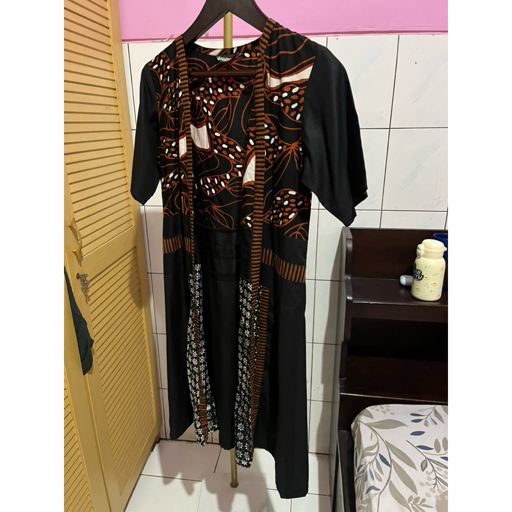 preloved outer batik paradise
