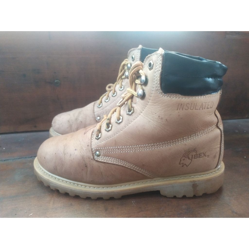 sepatu second boots ibex