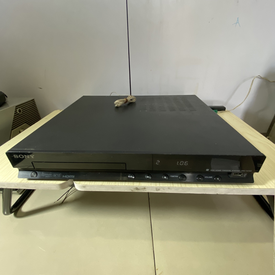 SONY Home theater DVD DT-TZ140