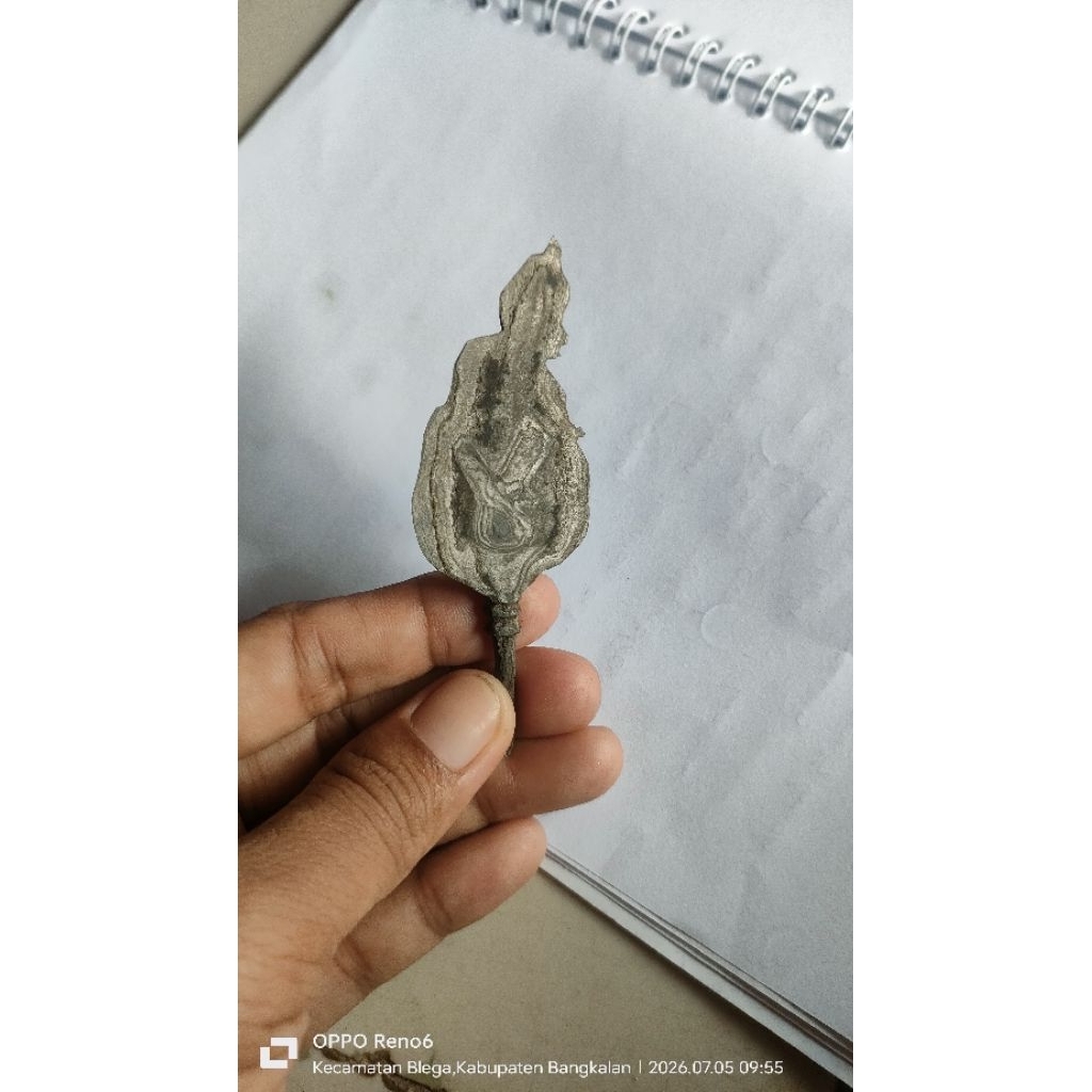 KERIS  SEMAR KARYA PENGERAJIN PAMOR ASLI